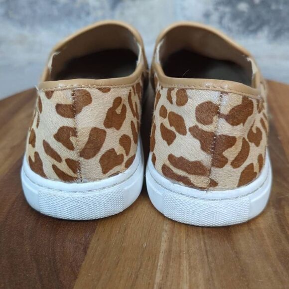 SPLENDID calf hair giraffe pattern‎ skater shoe woman's size 6.5 neutral slip on - Picture 7 of 12